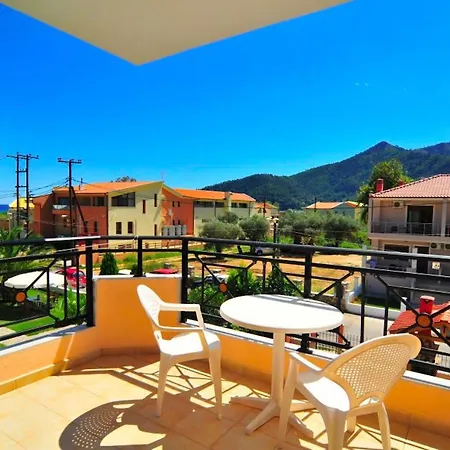 Room In Studio - Hotel Georgia - Elegent Rooms Near The Golden Beach In Thassos Island 招待所 克里斯阿穆迪亚